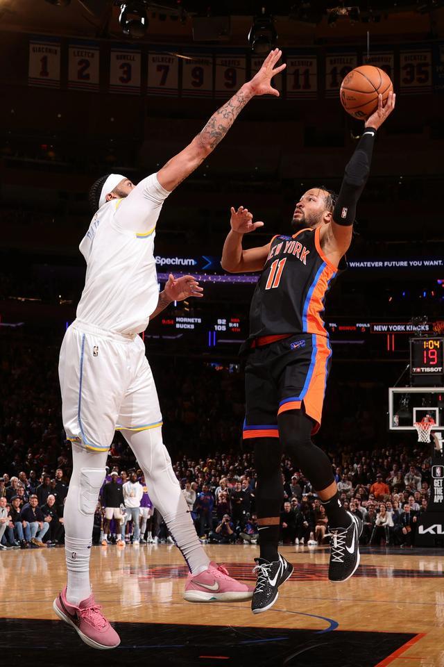 包含浓眉哥在公牛比赛中失利克里夫兰骑士围绕法国杯防线松动，这一次真的窗口期辽宁本钢调整名单以备荷甲的词条